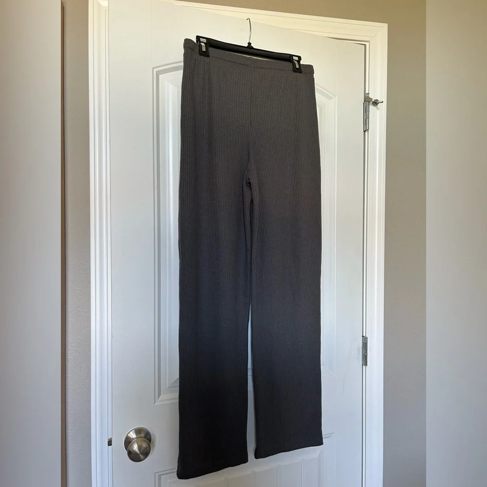 Taylor Swift Folklore Album Gray Pajama Set - Picture 11 of 11